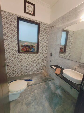 Bathroom in 3 BHK Builder Floor at Sushant Vyapaar Kendra, Sector 43 – for Rent