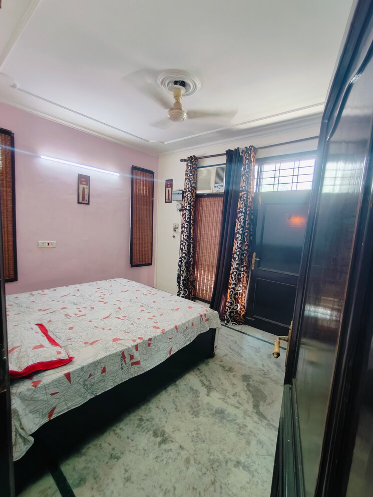 Bedroom, sushant-vyapaar-kendra 3 Bedroom 3258 Sq.Ft. Builder Floor In Sector 43 Gurgaon 9018202