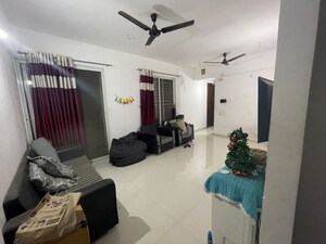 Team Area in 2 BHK Apartment at Kohinoor Tinsel Town, Hinjewadi – for Sale