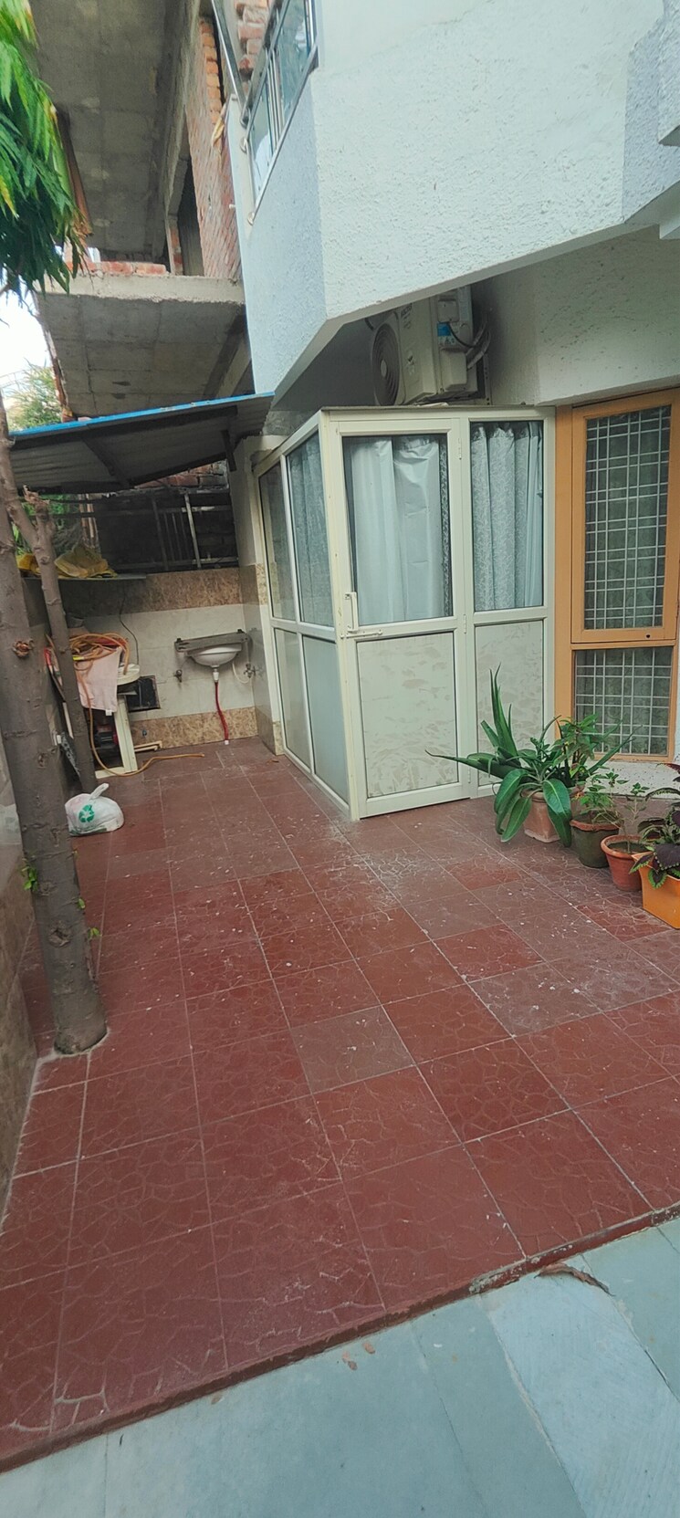  Parking, palam-vihar-residents-association 1 Bedroom 750 Sq.Ft. Builder Floor In Palam Vihar Gurgaon 9018253