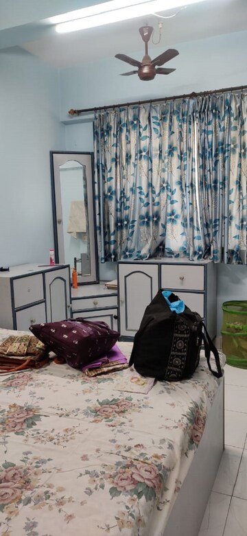 Team Area in 2 BHK Apartment at Kalyan West – for Sale