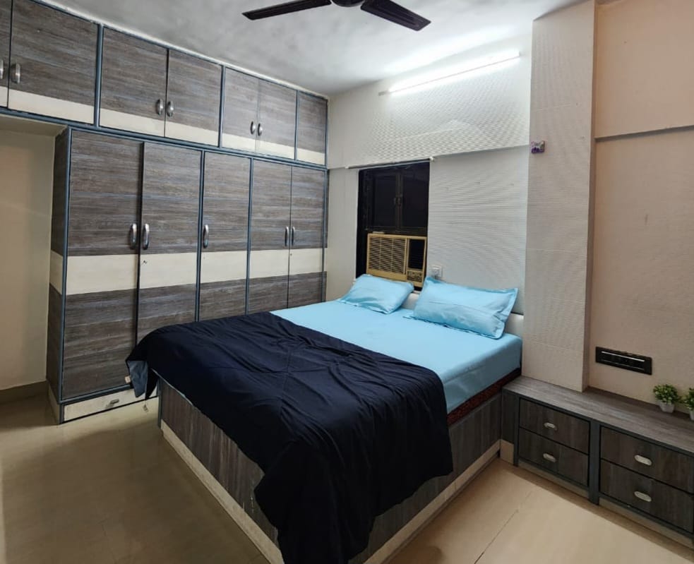 2 BHK + Pooja Room Apartment For Rent in Kanakia Spaces Niharika