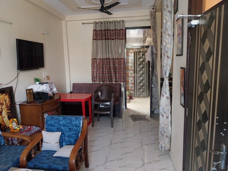 Gym, golf-gardenia 3 Bedroom 1880 Sq.Ft. Apartment In Alpha Ii Greater Noida Greater Noida 9018283