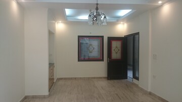 Room in 3 BHK Builder Floor at Malviya Nagar – for Rent