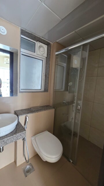 Bathroom in 1 BHK Apartment at LnT Veridian, Powai – for Sale