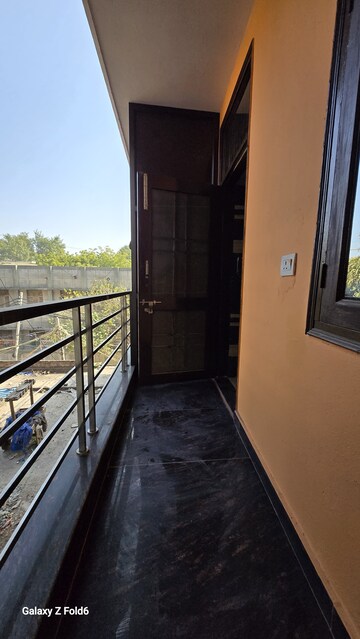 Balcony in 2 BHK Builder Floor at Palm Residency Chhatarpur, Chattarpur – for Rent