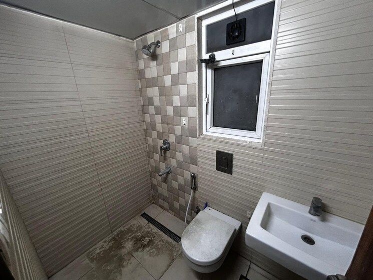 Bathroom, nahar-f-residences 2 Bedroom 800 Sq.Ft. Apartment In Balewadi Pune 9018418