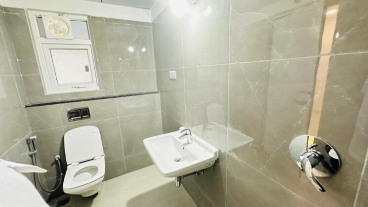 Bathroom, rajapushpa-provincia 3 Bedroom 2335 Sq.Ft. Apartment In Narsingi Hyderabad 9018472