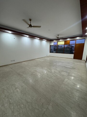 2 BHK Apartment For Rent in Gaur City 7th Avenue, Sector 4 Greater Noida