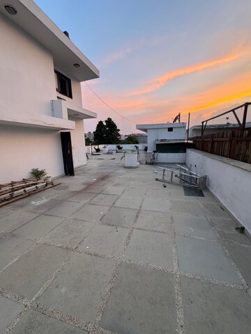 2 BHK Apartment – Exterior View View at Gaur City 7th Avenue, Sector 4 Greater Noida - for Rent
