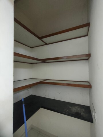 Furnished Amenities in 3 BHK Apartment at Regency Heights, Azad Nagar – for Rent