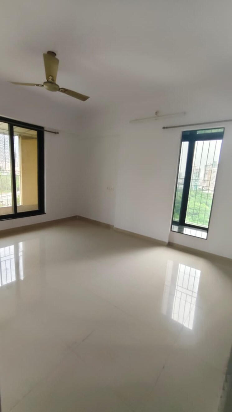 Room, happy-valley 2 Bedroom 700 Sq.Ft. Apartment In Manpada Thane 9018597