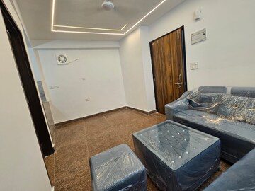 Furnished Amenities in 1 BHK Builder Floor at Freedom Fighters Enclave – for Rent