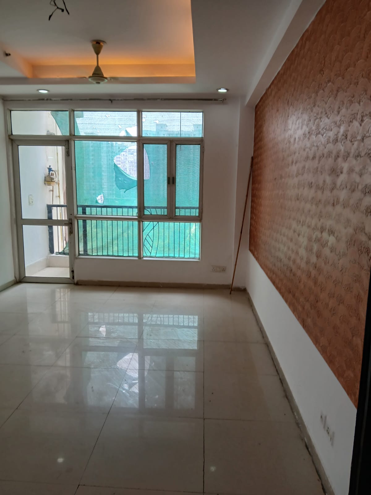 2 BHK 925 Sq.Ft. Apartment in Ajnara Homes