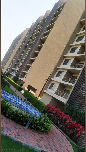 3 BHK Apartment For Sale in Dumas