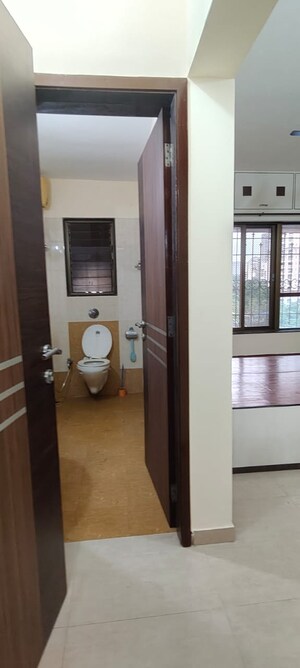 Bathroom in 4 BHK Apartment at Kabra Hyde Park, Manpada – for Sale