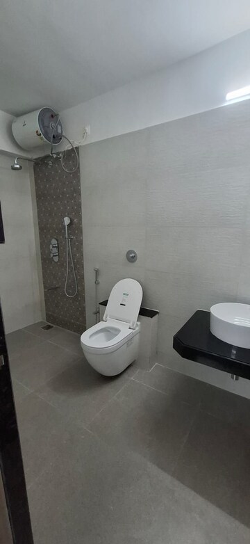 Bathroom in 3 BHK Apartment at Venkatesh Skydale Phase 2, Sinhagad Road – for Rent