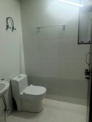 Master Bedroom in 3 BHK Independent House at RWA Apartments, Sector 31 – for Rent