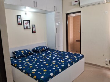 Bedroom in 2 BHK Apartment at Logix Blossom County, Sector 137 – for Rent