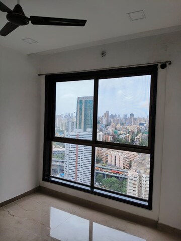 Room in 3 BHK Apartment at Neminath Nemi Bhavan, Goregaon West – for Rent