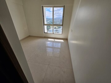 Room in 3 BHK Apartment at Rucha Stature, Dhayari – for Rent