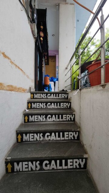 Staircase in  Showroom at Bakra Mandi Sikar – for Sale