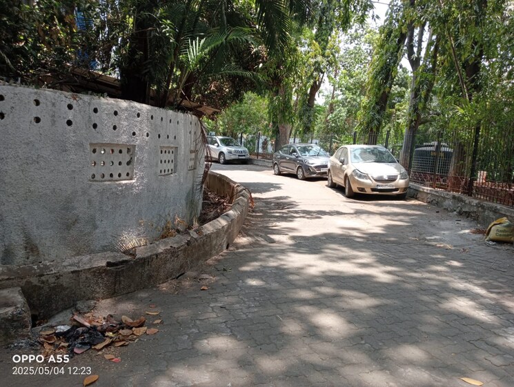  Parking, tilak nagar Pg For Girls In Tilak Nagar 9018770