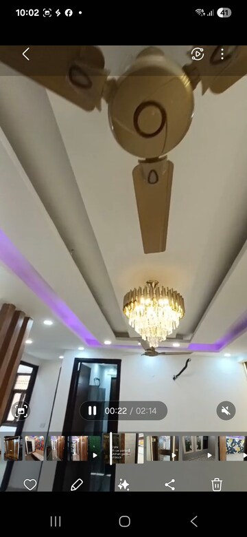Furnished Amenities in 3 BHK Builder Floor at Dwarka Mor – for Sale