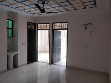 Room in 2 BHK Builder Floor at DDA Residential Plots Sector XXIII, Sector 23 Dwarka – for Rent