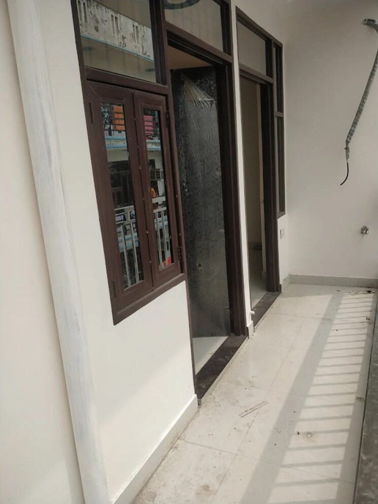 Balcony, dda-residential-plots-sector-xxiii 2 Bedroom 750 Sq.Ft. Builder Floor In Sector 23 Dwarka Delhi 9018742