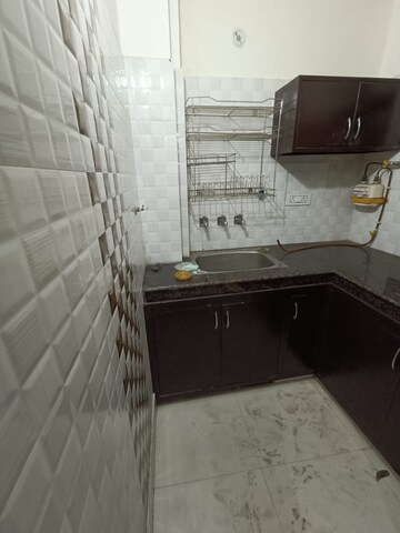 Kitchen in 2 BHK Builder Floor at DDA Residential Plots Sector XXIII, Sector 23 Dwarka – for Rent