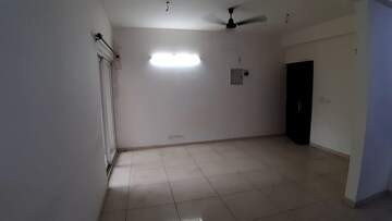 Room in 3 BHK Apartment at Ajnara Daffodil, Sector 137 – for Rent