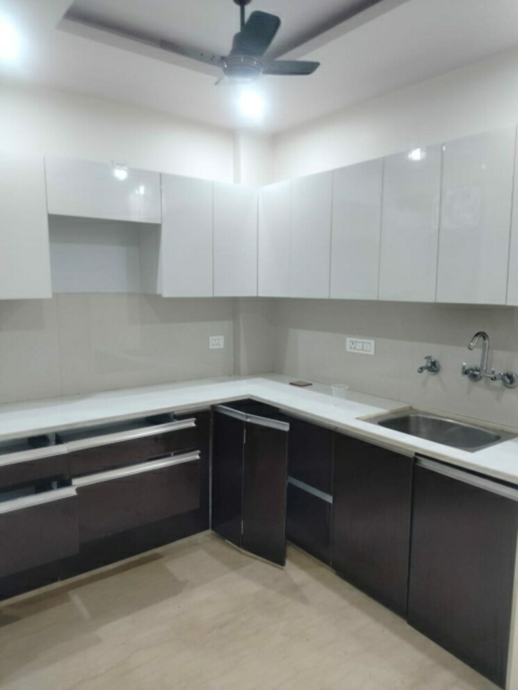Kitchen, mansarover garden 2.5 Bedroom 1000 Sq.Ft. Builder Floor In Mansarover Garden Delhi 9018788