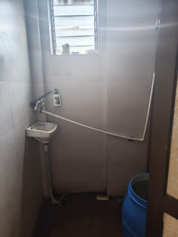 Bathroom in 1 BHK Apartment at Kopar Khairane – for Rent