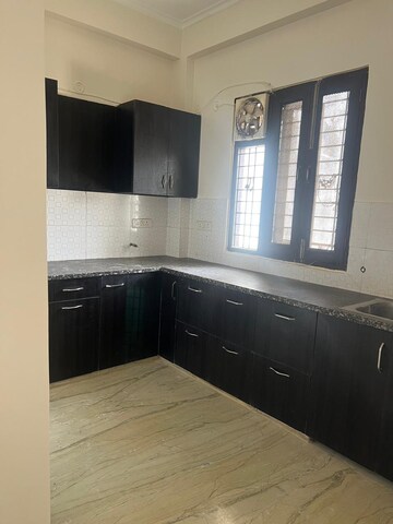 Kitchen in 3 BHK Builder Floor at Sushant Lok 2, Sector 57 – for Rent