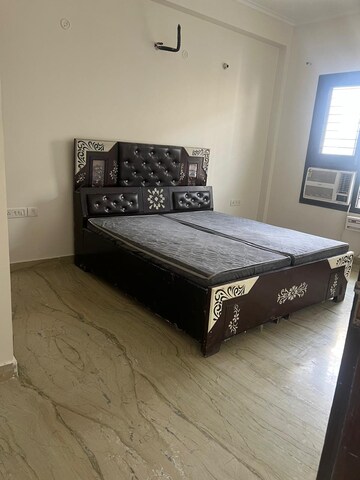 Bedroom in 3 BHK Builder Floor at Sushant Lok 2, Sector 57 – for Rent