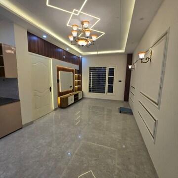 Room in 4 BHK Independent House at Sector 127 – for Sale