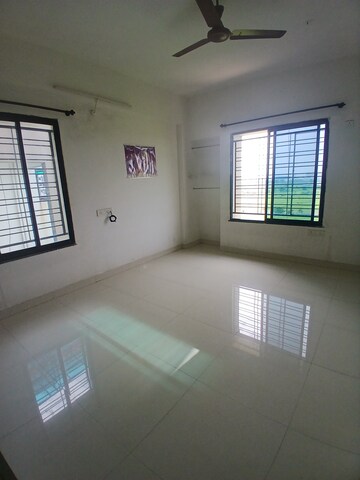 Bedroom in 2 BHK Apartment at Mihan – for Rent