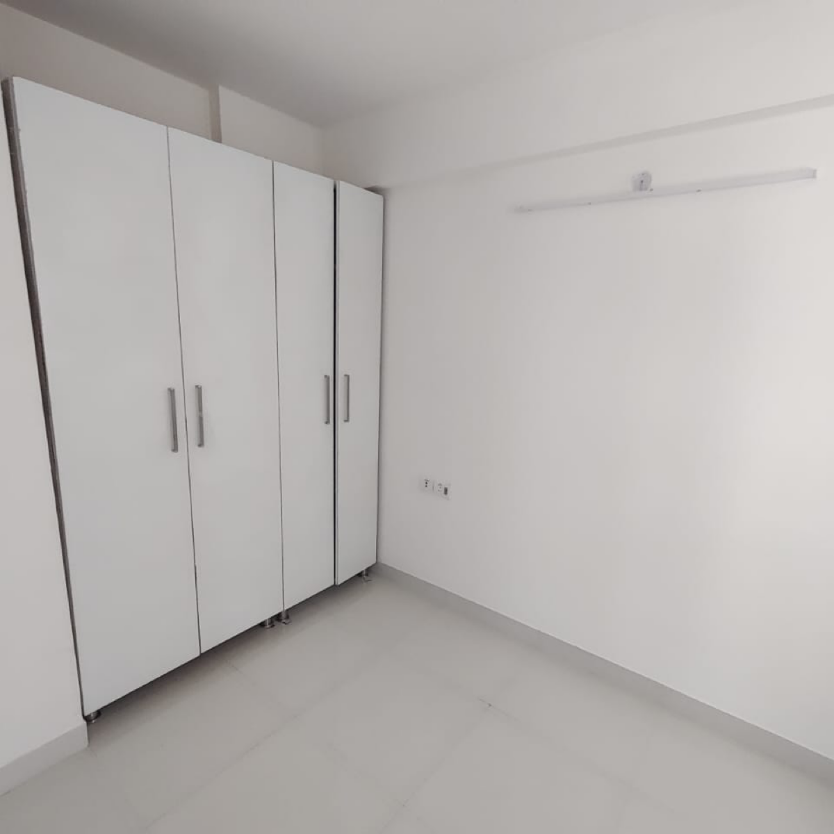 3 BHK Apartment For Rent in Hero Homes