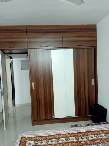 Bedroom in 2 BHK Apartment at Kanakia Spaces Sevens, Andheri East – for Rent
