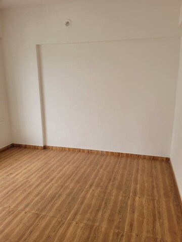 Room in 3 BHK Apartment at Sinhagad Road – for Rent