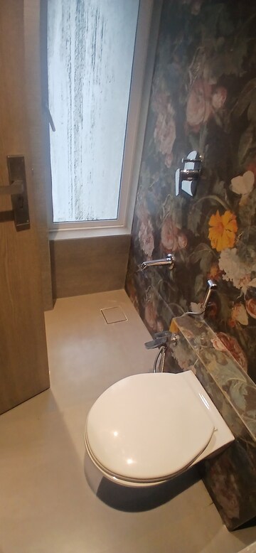Furnished Amenities in 4 BHK Apartment at Pardis Shingadia, Chembur – for Sale