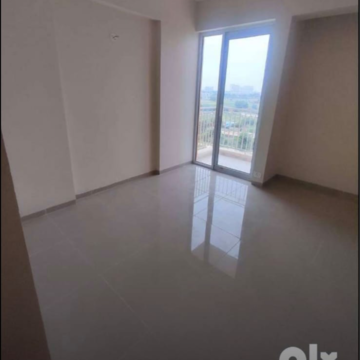 Room in 1 BHK Apartment at Wave Executive Floors, Bayana – for Rent