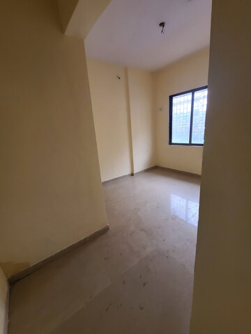 Room in 2 BHK Apartment at Nalasopara West – for Rent