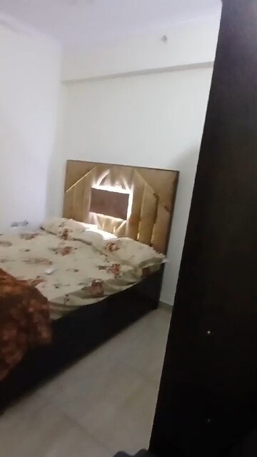 Bedroom in 1 BHK Apartment at Gaur City 2 - 14th Avenue, Sector 16c Greater Noida – for Rent