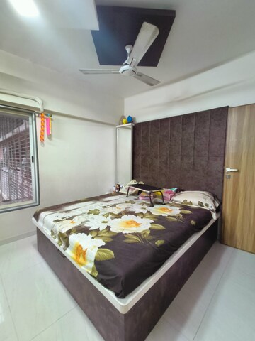 Bedroom in 2.5 BHK Apartment at Sai Heritage Ghatkopar East, Ghatkopar East – for Rent