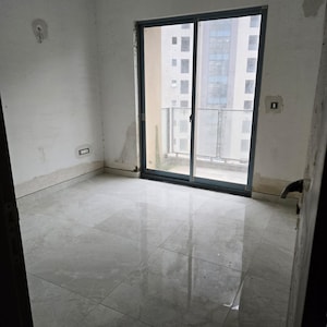Room in 2 BHK Apartment at Shalimar One World Belvedere Court 3, Malesemau – for Sale