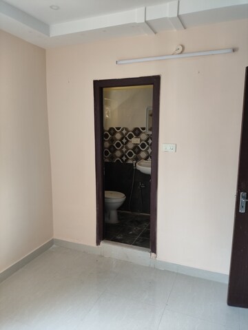 Attached Bathroom in 3 BHK Apartment at Ajit Singh Nagar – for Rent