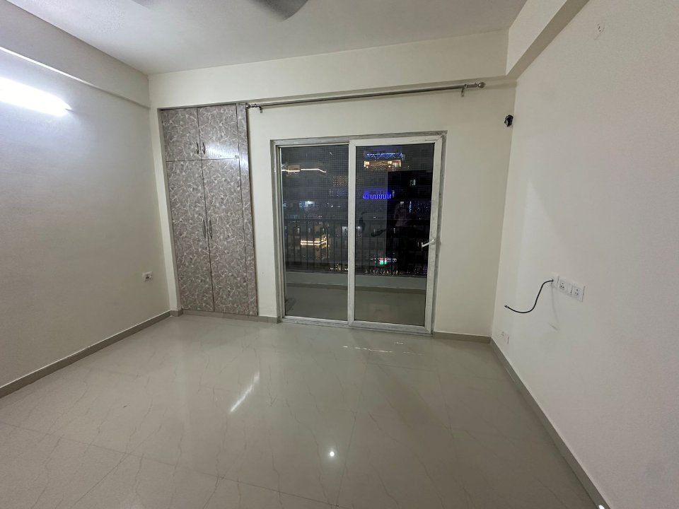 2 BHK Apartment For Sale in High End Paradise II