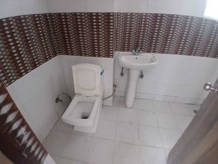 Bathroom, gaurs-cascades 2 Bedroom 1180 Sq.Ft. Apartment In Raj Nagar Extension Ghaziabad 9018922